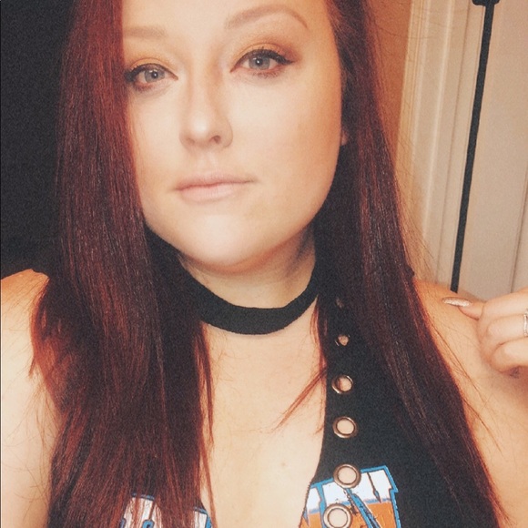 Meet your Posher, Brianna - Picture 5 of 6